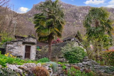 İsviçre 'deki taş köyler