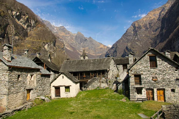 Kamienne Wioski Szwajcarii — Zdjęcie stockowe