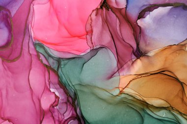 Şeffaf renk akımları, yılan gibi kıvrılan metalik girdaplar ve köpüklü renk spreyleri bu serbest akan dokuların manzarasını şekillendirir. Sıvı mürekkep tekniğiyle doğal lüks, akışkan sanat resimleri.
