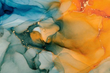 Şeffaf renk akımları, yılan gibi kıvrılan metalik girdaplar ve köpüklü renk spreyleri bu serbest akan dokuların manzarasını şekillendirir. Sıvı mürekkep tekniğiyle doğal lüks, akışkan sanat resimleri.