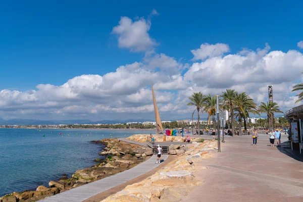 Salou Cami Del Ronda Gezinti Yolu Sütunlar Anıtı Costa Dorada — Stok fotoğraf
