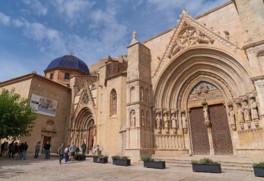 Morella Kilisesi Başrahibi Santa Maria la Belediye Başkanı Castellon İspanya güzel turistik bölge tarihi kasaba