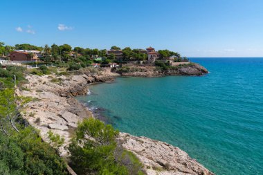 Playa de los Cossis Tarragona Sahili İspanya Kosta Daurada Katalunyası Mavi Akdeniz