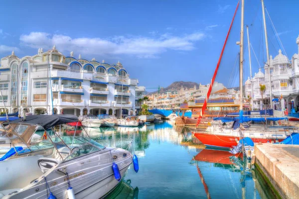 Benalmádena Marina España Costa Del Sol Con Barcos Apartamentos Singular —  Fotos de Stock