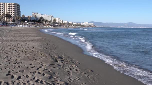 Pláž Benalmadena Španělsko Směrem Carihuela Torremolinas Costa Del Sol Andalusie — Stock video