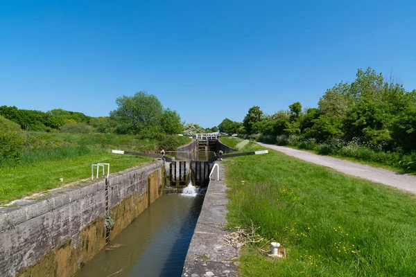 Devizes Wiltshire Caen Zamyka Wiele Śluz Kennet Avon Canal Anglia — Zdjęcie stockowe