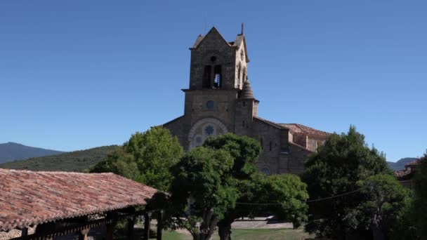 ブルゴス州のフライアス教会サンビセンテスカスティーリャとレオンスペイン — ストック動画