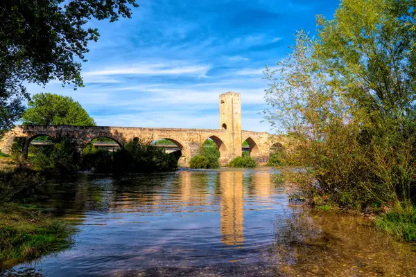Fluss Ebro Spanien Mit Frias Mittelalterliche Brücke Burgos Provinz Kastilien — Stockfoto