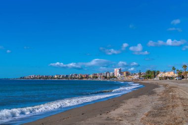 Akdeniz Playa de Torre del Mar plajı Caleta de Velez İspanya 'nın batısı Malaga ili Endülüs