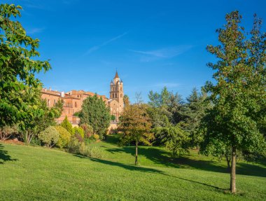 Park 'tan Calahorra' ya Santa Maria Katedrali La Rioja İspanya