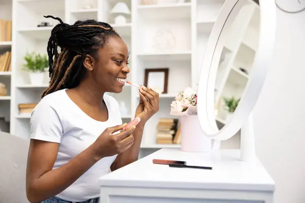Woman Self Care African American Female Engaged Her Morning Self — Stock Photo, Image
