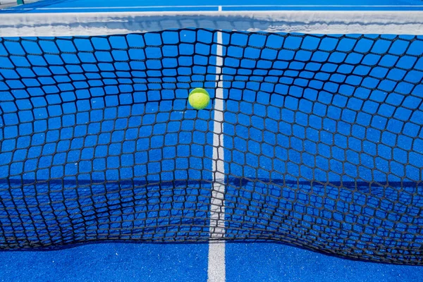 Ball Hitting Net Blue Paddle Tennis Court — Stock Photo, Image