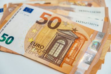 seçici odak, birkaç 50 avroluk banknot