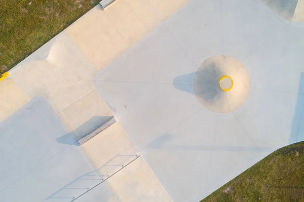Αεροφωτογραφία Ενός Δημόσιου Παιδότοπο Για Ένα Skateboard Ένα Πάρκο Αναψυχής — Φωτογραφία Αρχείου