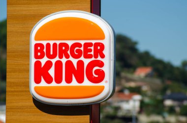 Ruhsat, İspanya 09: 30 2023: Burger King fast food zincirinin dışı.
