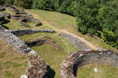 Coana arkeolojik alanı, Demir Çağı Tepesi. Asturyalar