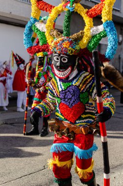 Viana do Bolo karnavalının geleneksel maskesi Boteiro 'dur. Saygılar, Galiçya. İspanya