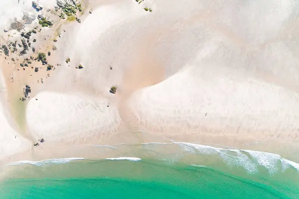 Vista Aérea Aérea Aérea Aérea Una Orilla Playa Amanecer — Foto de Stock