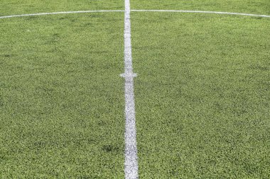 Suni çim çorak alanın merkez hattı..