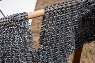 Tarihi yeniden canlandırma festivalindeki bir postanın kopyası.