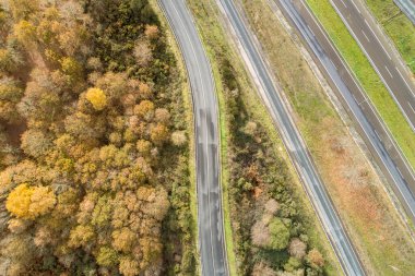 Zenital drone otobanın hava görüntüsü