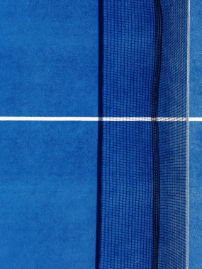 mavi raket tenis kortu havadan zenital görünüm