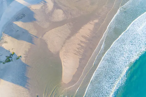 Vista Aérea Superior Drone Costa Limpa Sob Luz Manhã — Fotografia de Stock