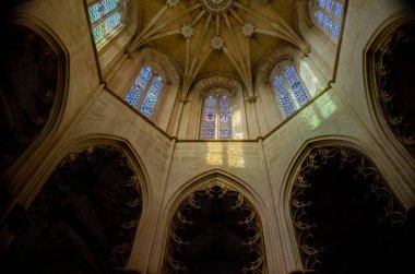 Ortaçağ manastırı Santa Maria da Vitoria, Batalha. Unesco Dünya Mirasları Bölgesi Portekiz