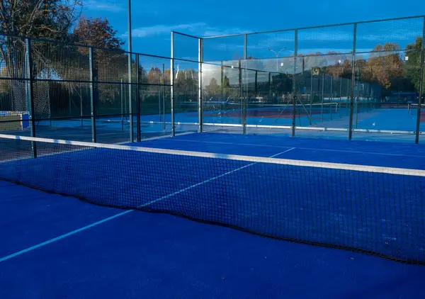Furnas Gölü 'ndeki Capela de Nossa Senhora das Vitorias' ın insansız hava aracı görüntüsü, Azores