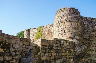 Ribadavia, Ourense 'deki ortaçağ duvarları. Galiçya, İspanya