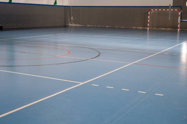 Mavi Futsal Mahkemesi Satırları Oyuncu Etkinlik Alanına İşaretledi