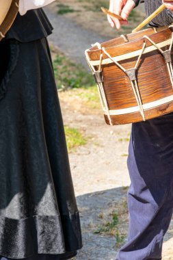 Geleneksel Galiçyalı Davulcu Halk Aracı