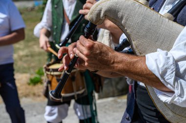 Geleneksel bir halk enstrümanının güzel sesi 