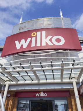 Llanelli, İngiltere: 17 Ağustos 2023: Wilko Hırdavat Dükkanı. Wilkinson Hırdavat Ltd., Wilko Ltd ve Wilko.com Ltd. Bir alıcı bulunana kadar hepsi yönetime geçecek..