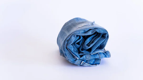 Jeans Fundo Azul Preto Jeans Mentira Sobre Fundo Branco — Fotografia de Stock