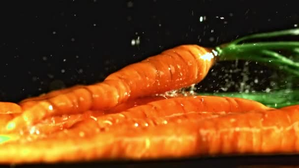 Капли Воды Падают Морковь Замедленная Съемка 1000 Кадров Секунду Высококачественные — стоковое видео