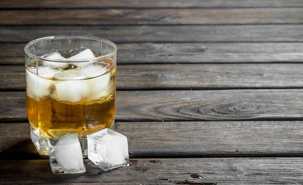 Whiskey Glass Ice Cubes Wooden Background — Stock Photo, Image