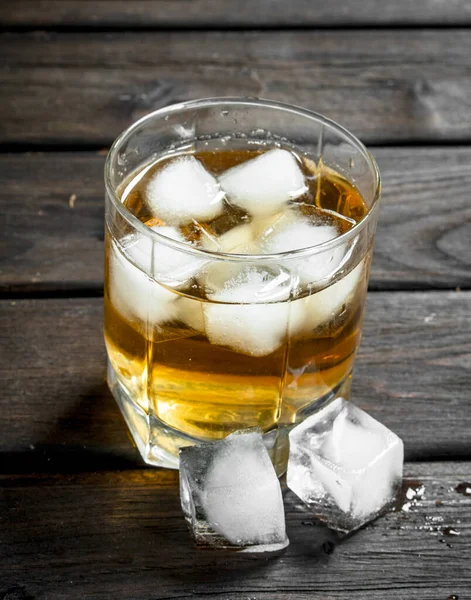 Whiskey Glass Ice Cubes Wooden Background — Stock Photo, Image