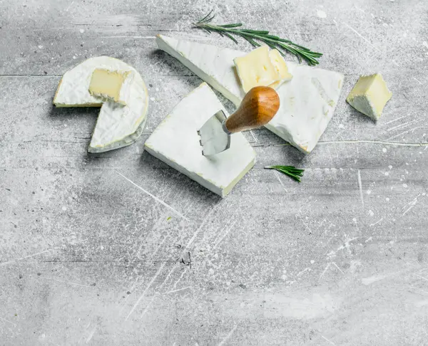 Brie Cheese Knife Rustic Background — Stock Photo, Image
