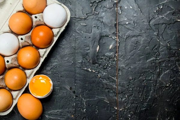 Яйця Касеті Чорному Сільському Тлі — стокове фото