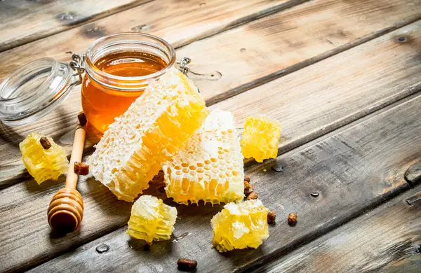Natural Honey Honeycombs Wooden Background — Stock Photo, Image