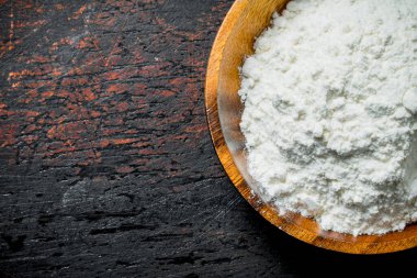 Kasede buğday unu. Koyu kırsal arkaplanda