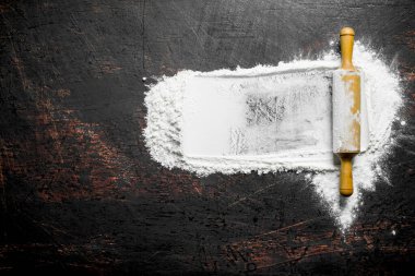 Merdaneli buğday unu. Koyu kırsal arkaplanda