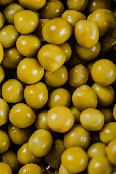 一堆罐装绿豆 宏观背景 豌豆的质感高质量的照片 — 图库照片