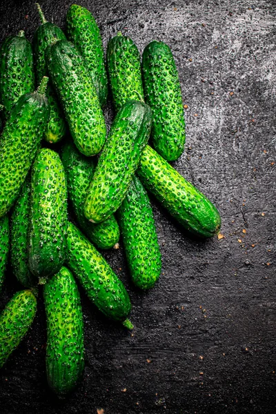 Bunch Fresh Homemade Cucumbers Black Background High Quality Photo — Stock Photo, Image