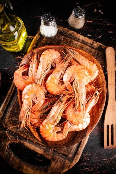 Boiled Shrimp Plate Cutting Board Spices Rustic Dark Background High — стоковое фото