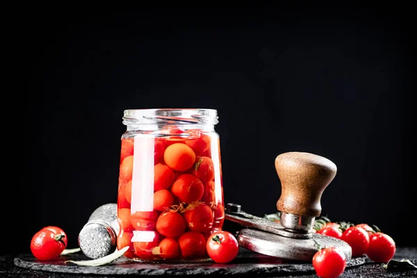 Stone Board Pickled Tomatoes Jar Black Background High Quality Photo — Stock Photo, Image