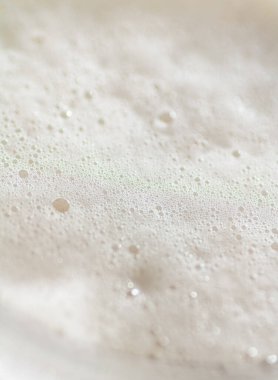 Bira köpüğü. Yukarıdan ateş edildi .