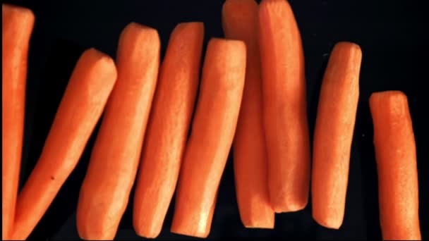 Zanahorias Con Gotas Agua Filmado Cámara Lenta 1000 Fps Imágenes — Vídeos de Stock