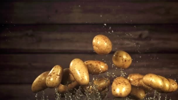 Ziemniaki Lecą Górę Upadają Nagrywane Jest Spowolnienie 1000 Fps Wysokiej — Wideo stockowe